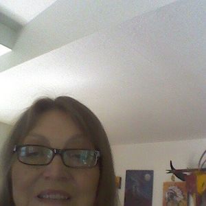 Meet your Posher, Gloria